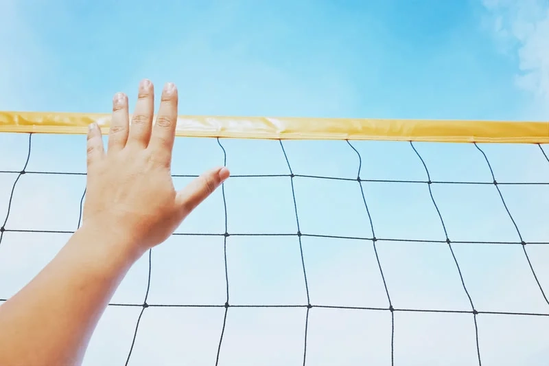 Voleybol İki Direk Arası Kaç Metre